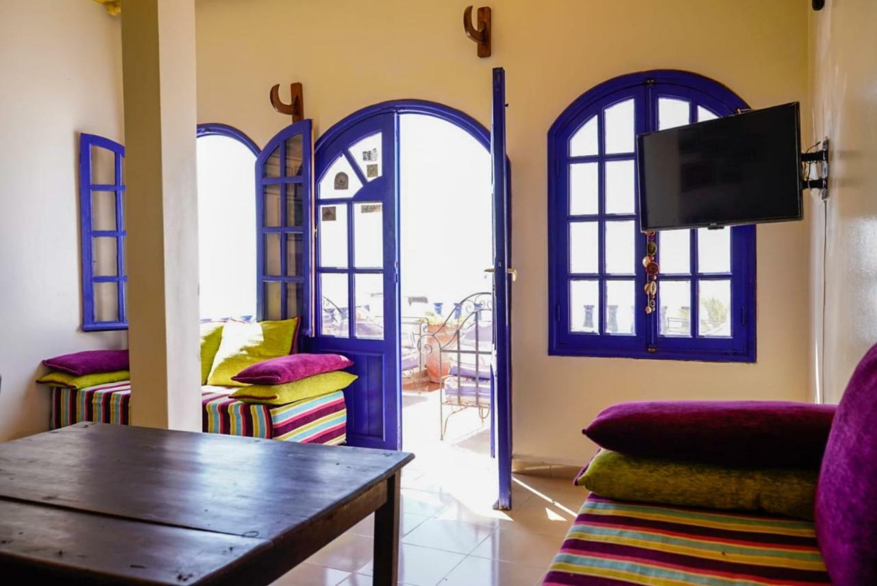 Oceana Surf Camp Hotel ทากาเซาท์ ภายนอก รูปภาพ
